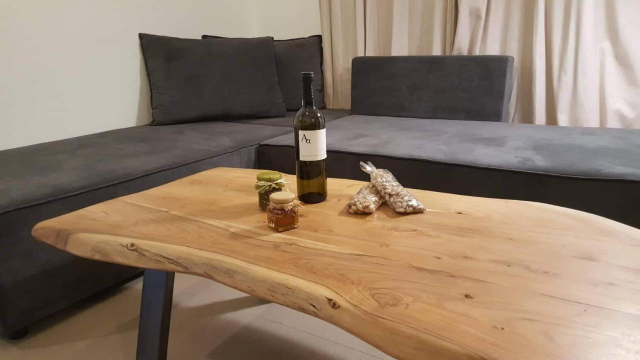 Utopia Suites Aegina Buitenkant foto