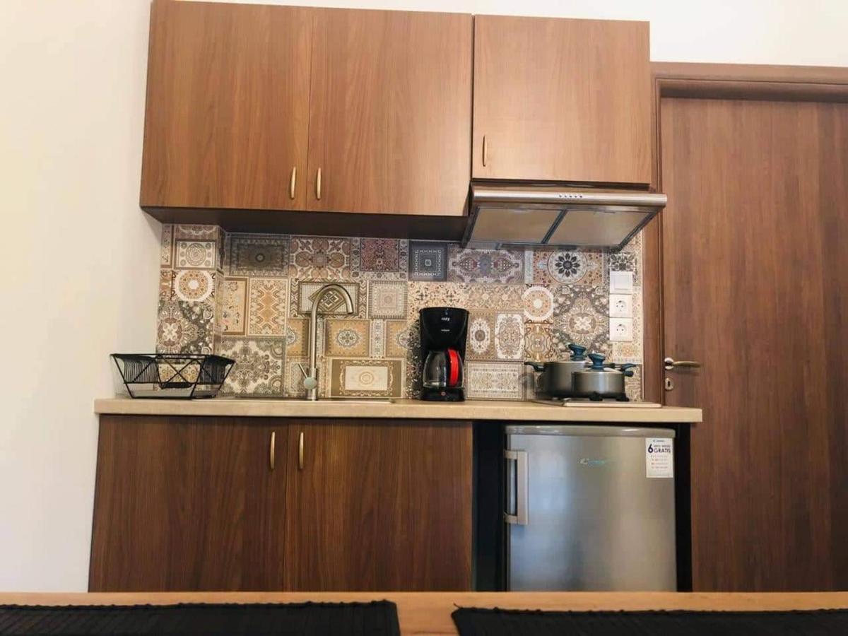 Utopia Suites Aegina Buitenkant foto
