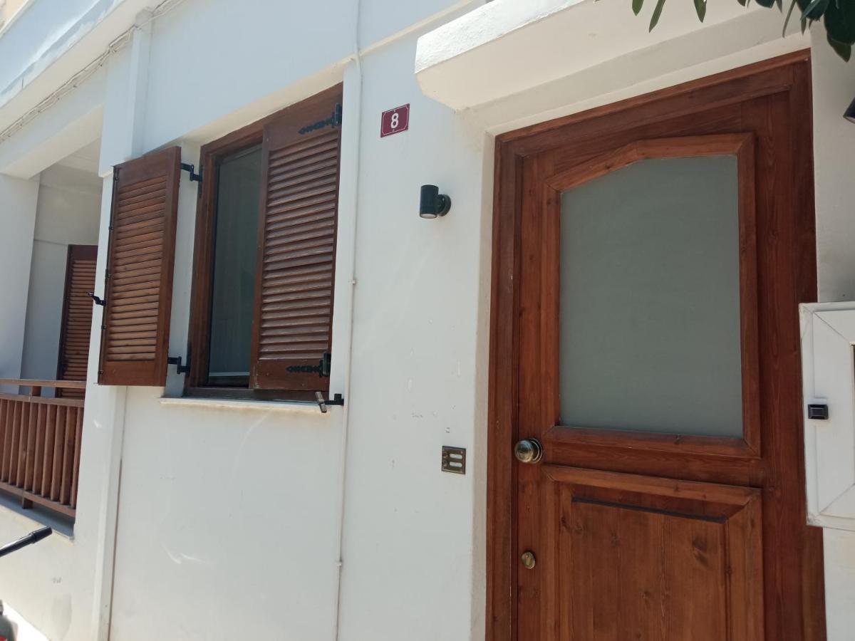 Utopia Suites Aegina Buitenkant foto