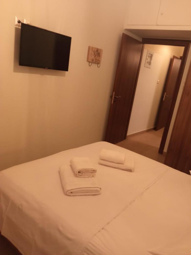 Utopia Suites Aegina Buitenkant foto