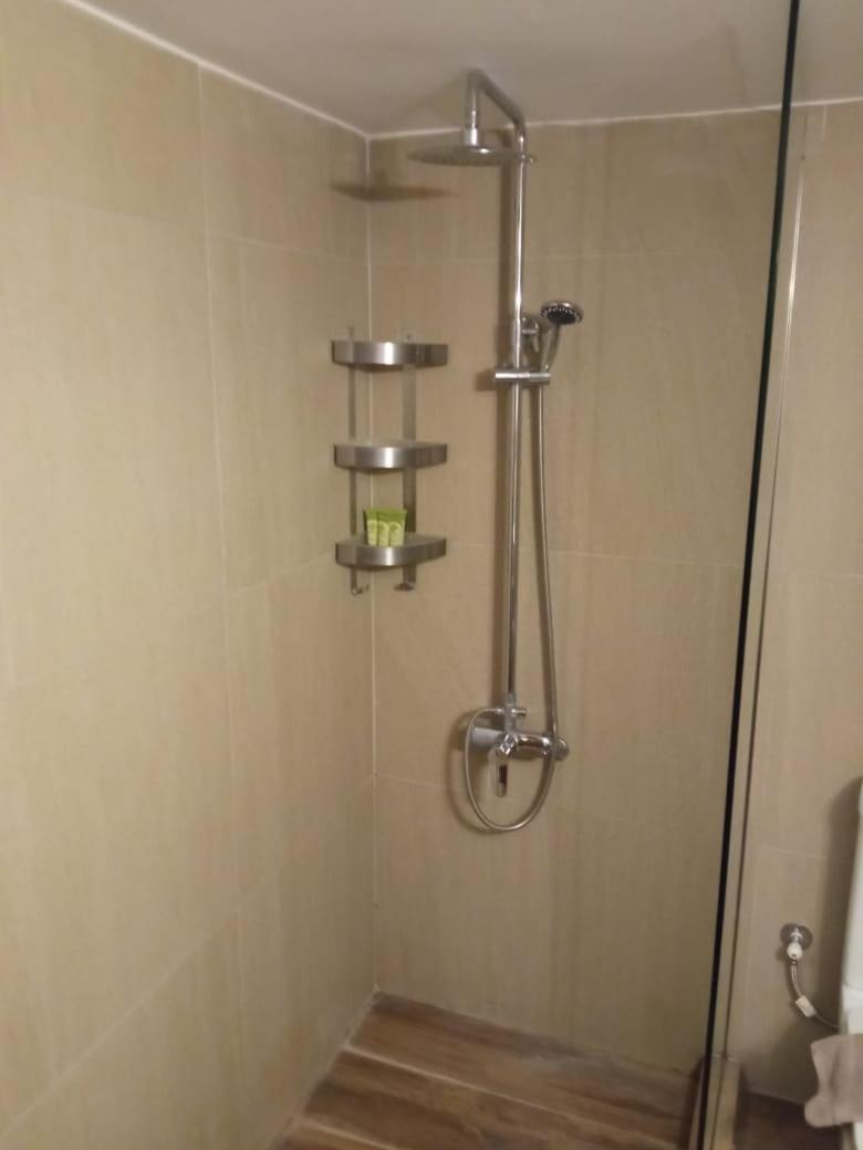 Utopia Suites Aegina Buitenkant foto